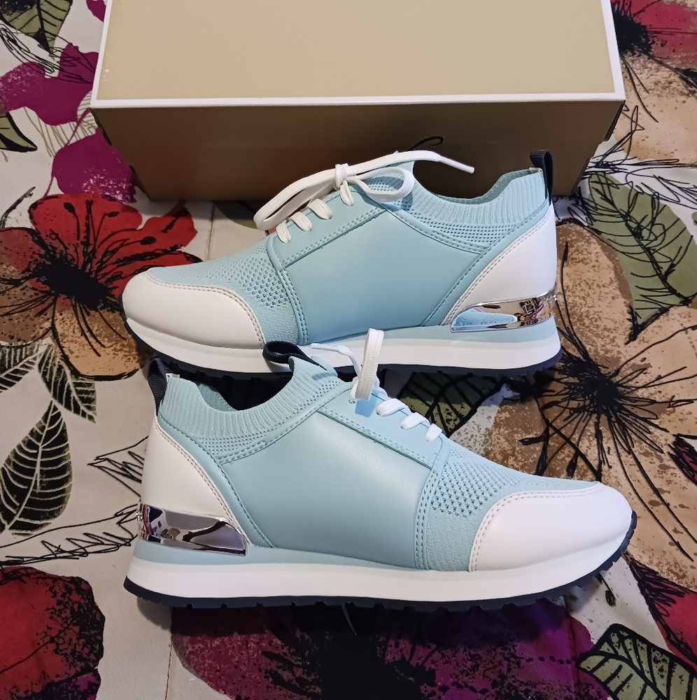 Michael Kors Dash Trainer Sneakers - Picture 4 of 10